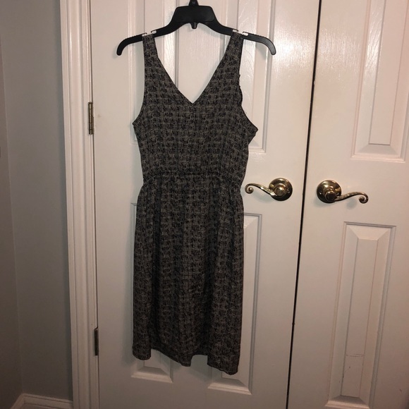 BUNDLE DEAL Cute Dress - Picture 3 of 3